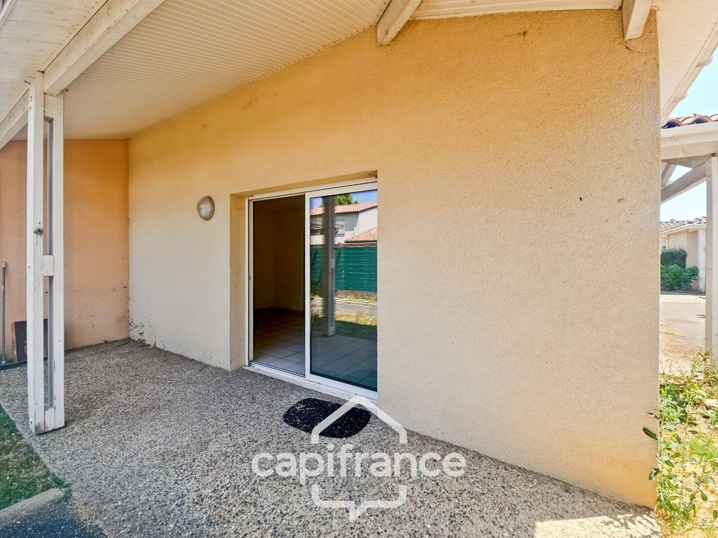 Appartement 10 pièces 28 m² · à Castelculier · 28 m² · 426 €