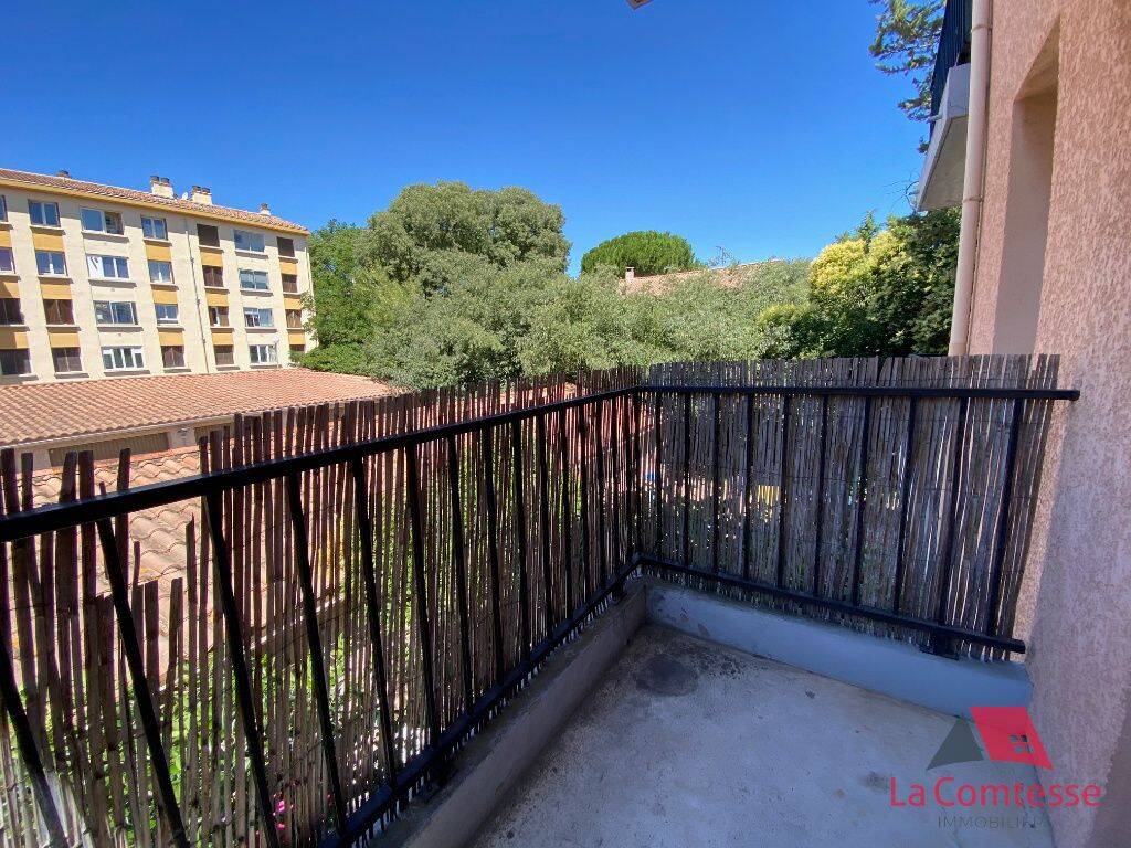 Appartement 1 pièce 17 m² · à Aix-en-Provence · 17,2 m² · 448 €