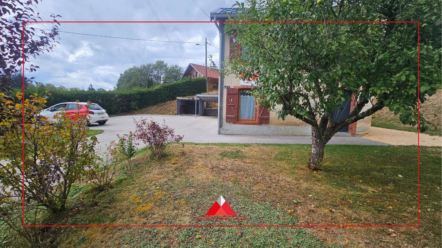 Maison 6 pièces 89 m² · à Saint-Laurent-en-Grandvaux · 89 m² · 270 000 €