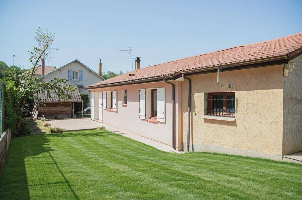 Maison 4 pièces 80 m² · à Pont-de-Chéruy · 80,2 m² · 219 000 €