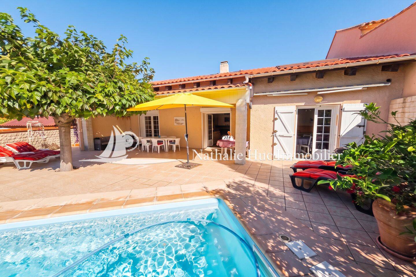 Maison 7 pièces 196 m² · à Saint-Cyprien · 196 m² · 545 000 €