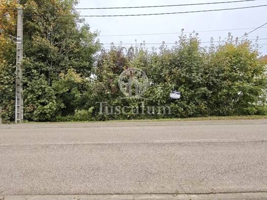 Terrain constructible à vendre 110 000 € 885 m² de terrain Crusnes 54680