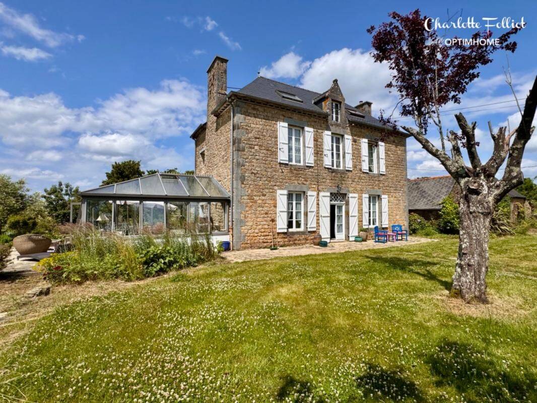 Maison 6 pièces 212 m² · à Évran · 212 m² · 471 000 €