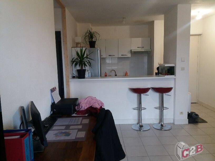 Appartement 2 pièces 42 m² · à Saint-Symphorien · 42 m² · 548 €