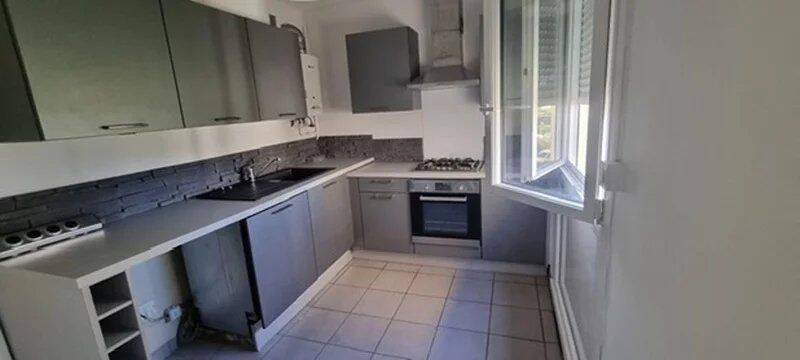 Appartement 4 pièces · à Bègles · 824 €/mois