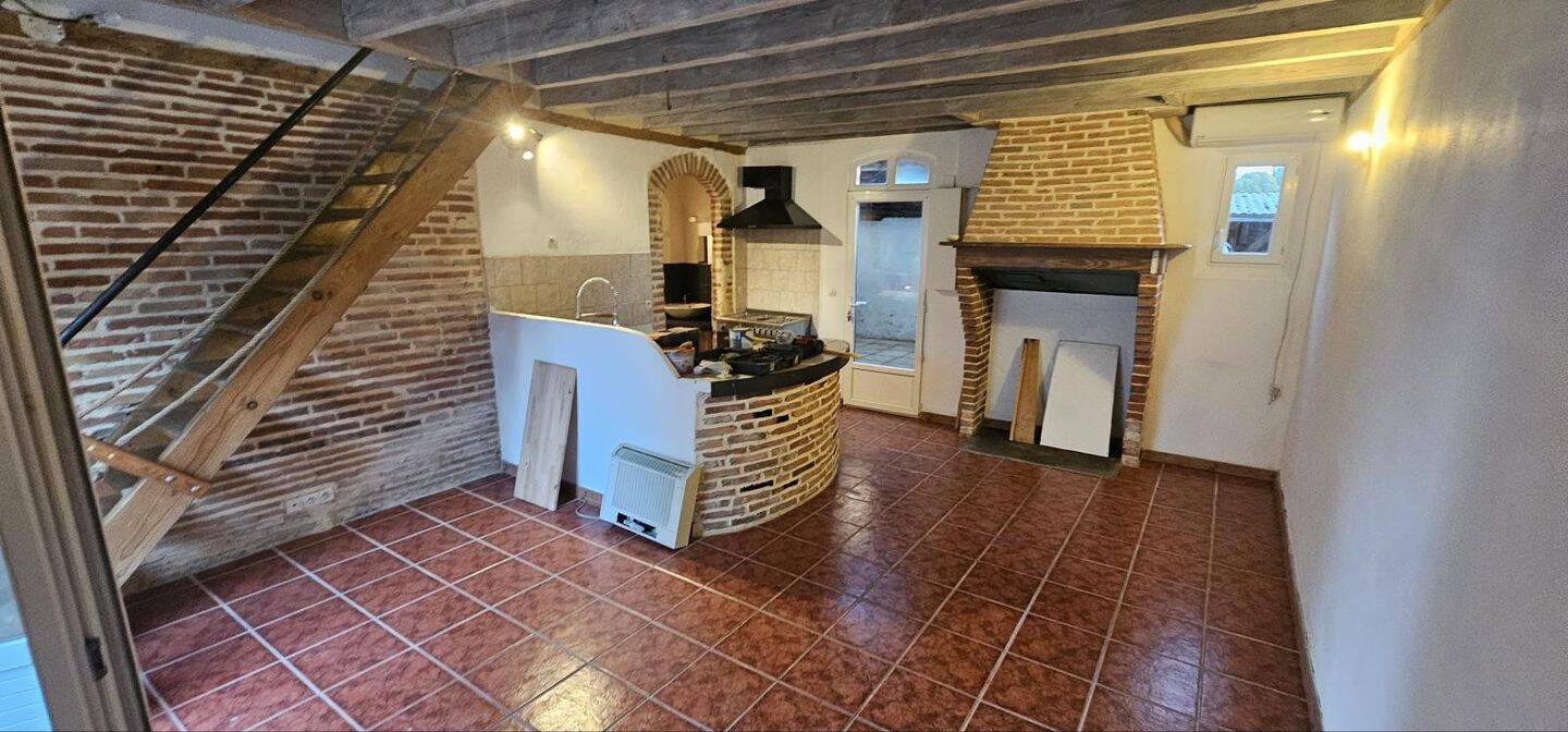 Maison 3 pièces 64 m² · à Lencouacq · 64 m² · 606 €