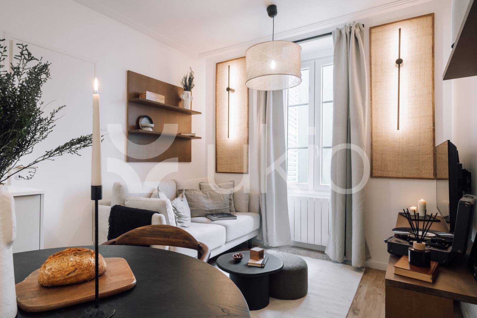 Appartement 2 pièces 34 m² · à Paris 10ème Arrondissement · 34 m² · 3 455 €