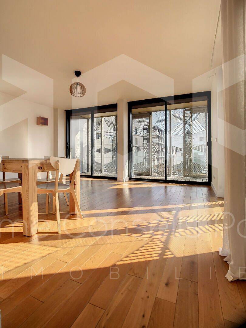 Appartement 3 pièces 67 m² · à Paris 13ème Arrondissement · 67 m² · 2 111 €