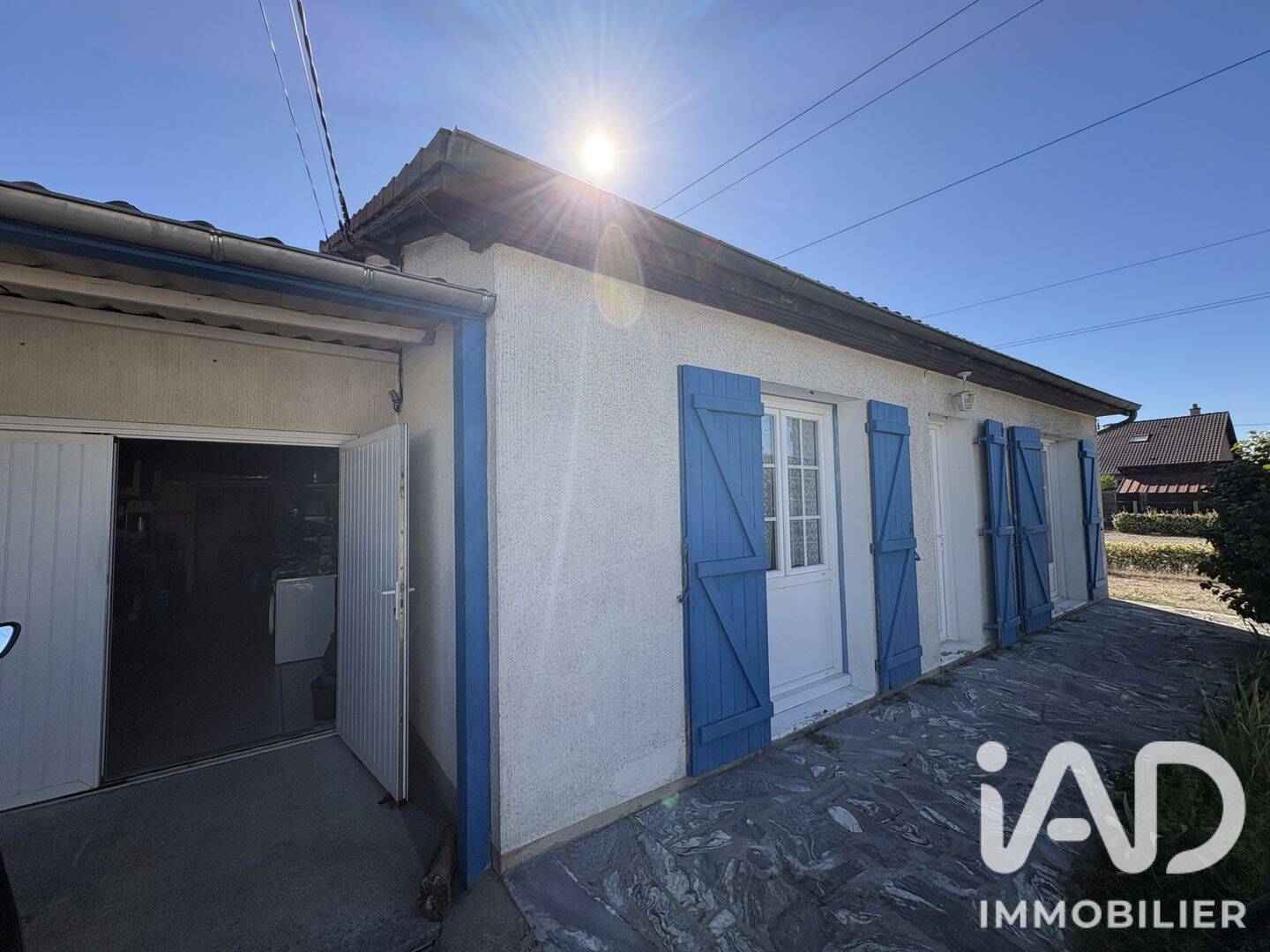 Maison 3 pièces 105 m² · à Saint-Hilaire-de-Court · 105 m² · 125 000 €