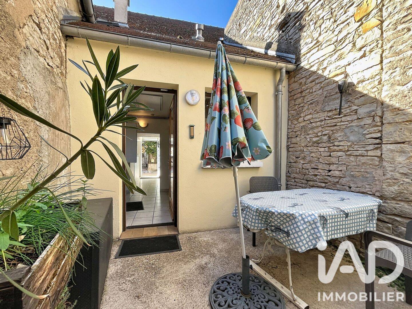Maison 2 pièces 54 m² · à Vermenton · 54,3 m² · 650 €/mois