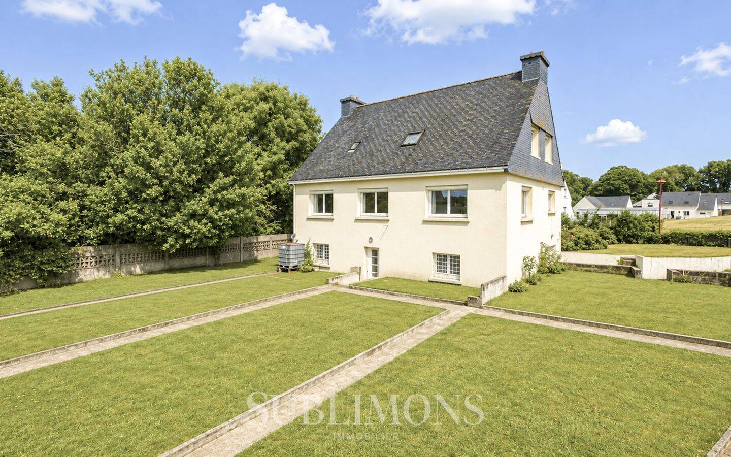 Maison 7 pièces 123 m² · à Nostang · 122,7 m² · 257 800 €