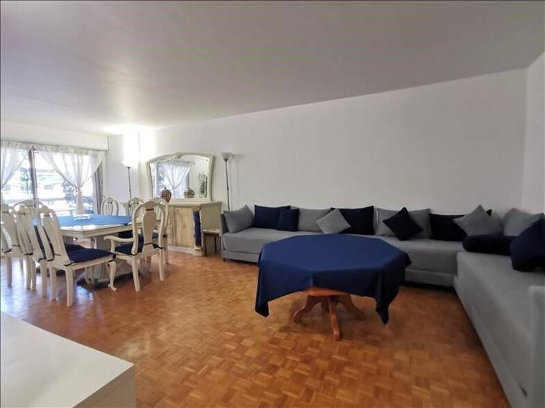 Appartement à louer 2 200 € 4 pièces 3 chambres 83 m² 1er étage Pont de Flandre Paris 19ème 75019