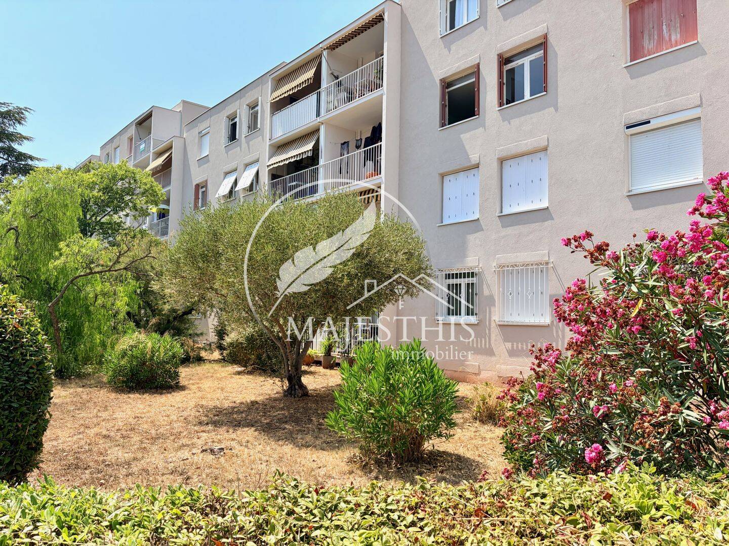 Appartement 4 pièces 77 m² · à Le Pradet · 76,7 m² · 299 000 €
