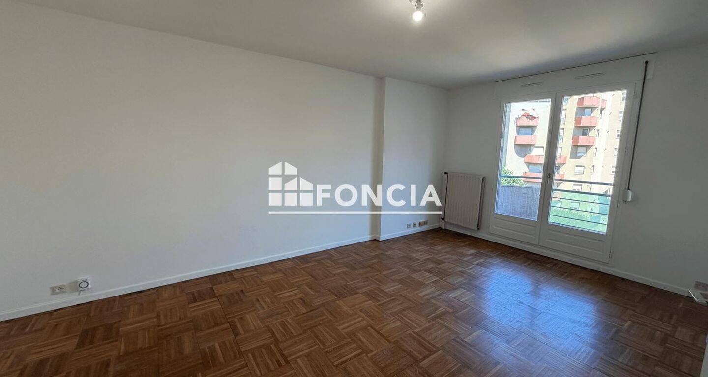 Appartement 3 pièces 64 m² · à Villeurbanne · 63,9 m² · 895 €
