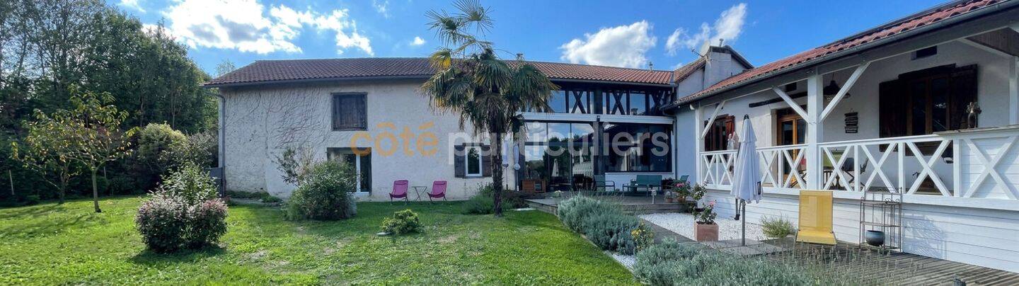 Maison 8 pièces 263 m² · à Soréac · 263 m² · 329 900 €