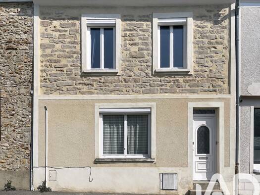 Maison de ville à vendre 250 000 € 3 pièces 2 chambres 88 m² 116 m² de terrain Chailly-en-Bière 77930