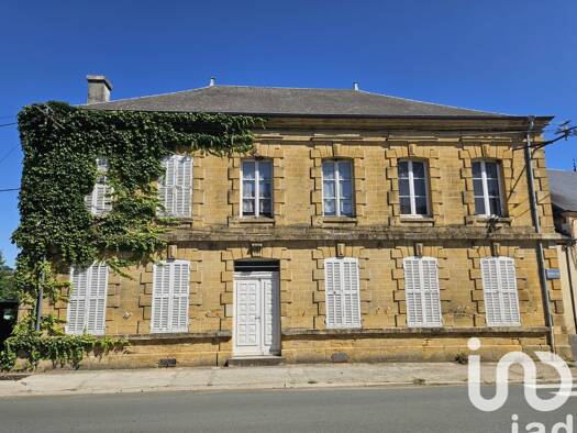 Maison à vendre 168 000 € 5 pièces 3 chambres 204 m² 952 m² de terrain Rouvroy-sur-Audry 08150