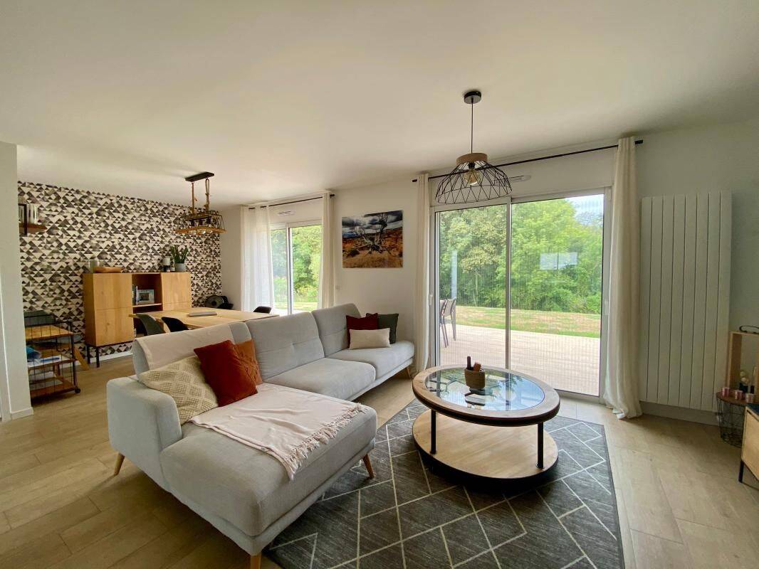 Maison 3 pièces 99 m² · à Urcuit · 99,3 m² · 1 745 €