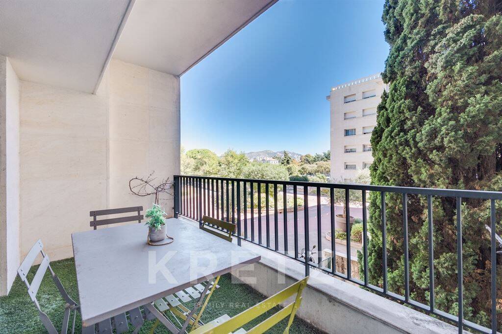 Appartement 3 pièces 85 m² · à Marseille 8ème Arrondissement · 84,8 m² · 435 000 €