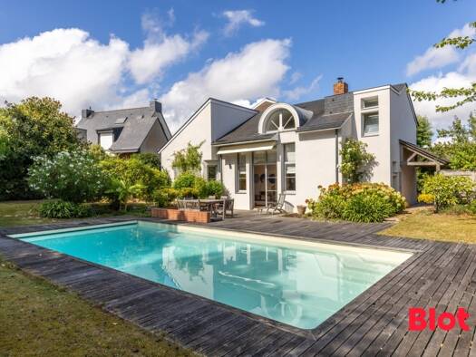 Villa à vendre 1 034 800 € 8 pièces 5 chambres 237 m² 1 336 m² de terrain Saint-Grégoire 35760