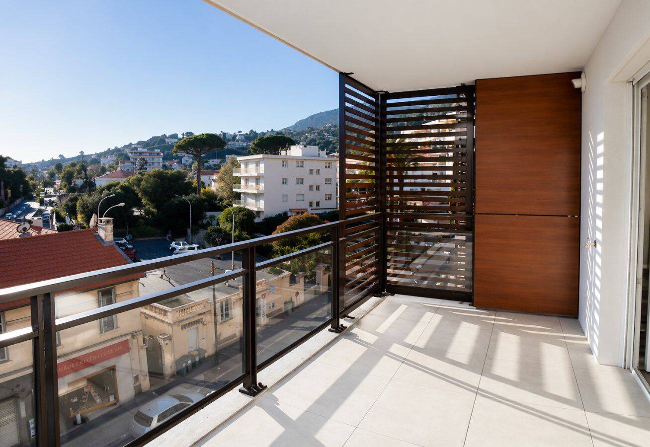 Appartement 3 pièces 72 m² · à Roquebrune-Cap-Martin · 72 m² · 1 580 €