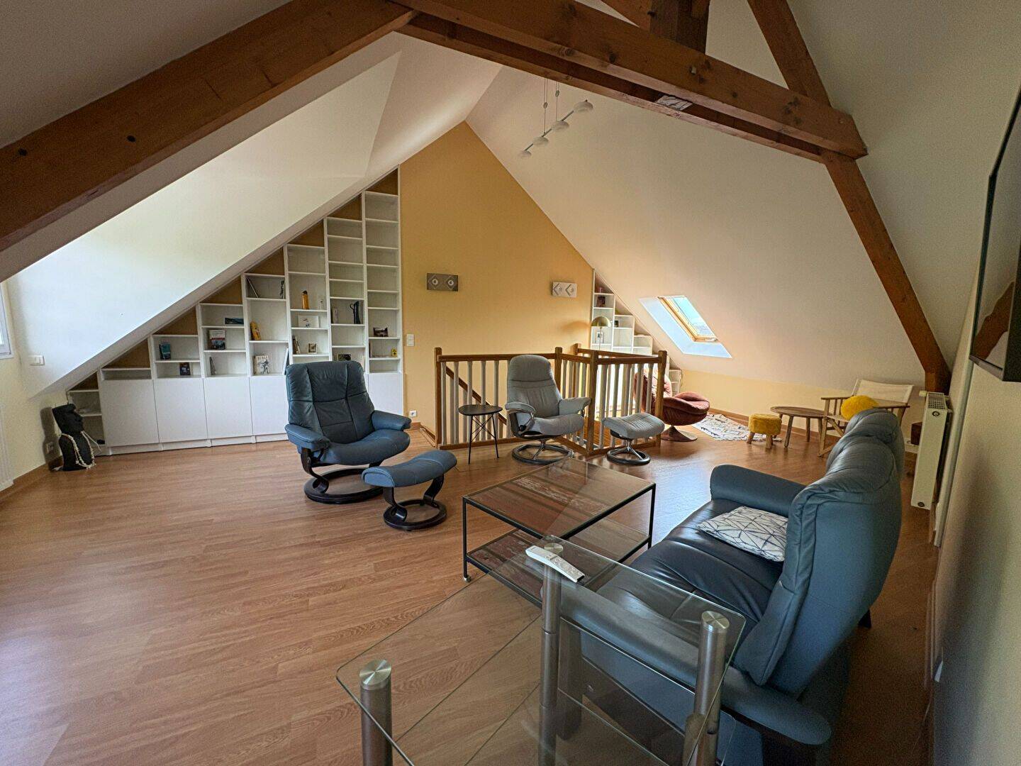 Appartement 5 pièces 126 m² · à Le Croisic · 126,3 m² · 1 100 €