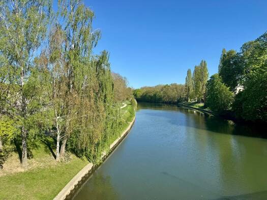 Appartement à vendre 279 700 € 4 pièces 2 chambres 106 m² RDC/3 Meulan Limay 78250