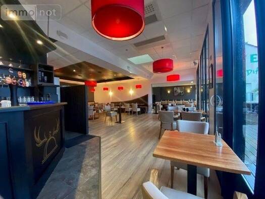 Local commercial à vendre 167 680 € 200 m² de surface de vente Ouest Perros-Guirec 22700