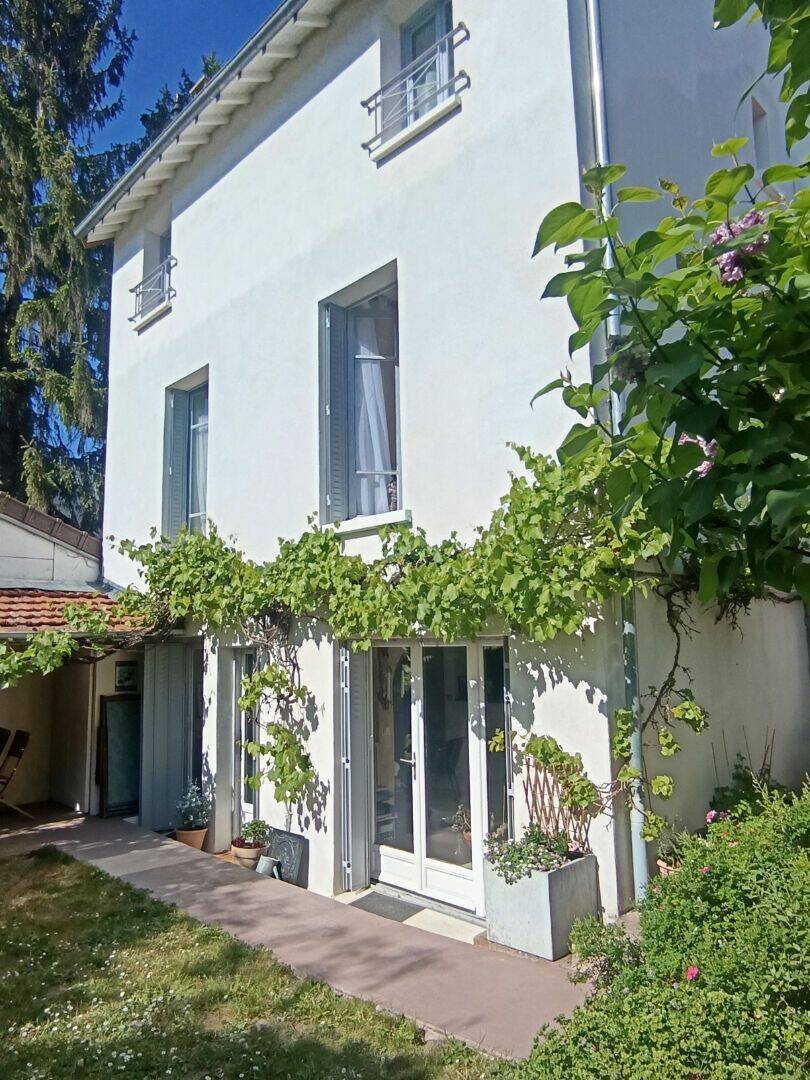 Maison 7 pièces 124 m² · à Houilles · 124 m² · 649 000 €