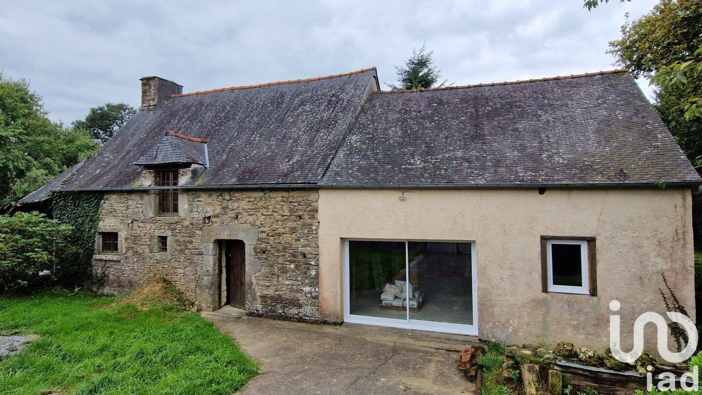 Maison 5 pièces 130 m² · à Les Moulins · 130 m² · 136 200 €
