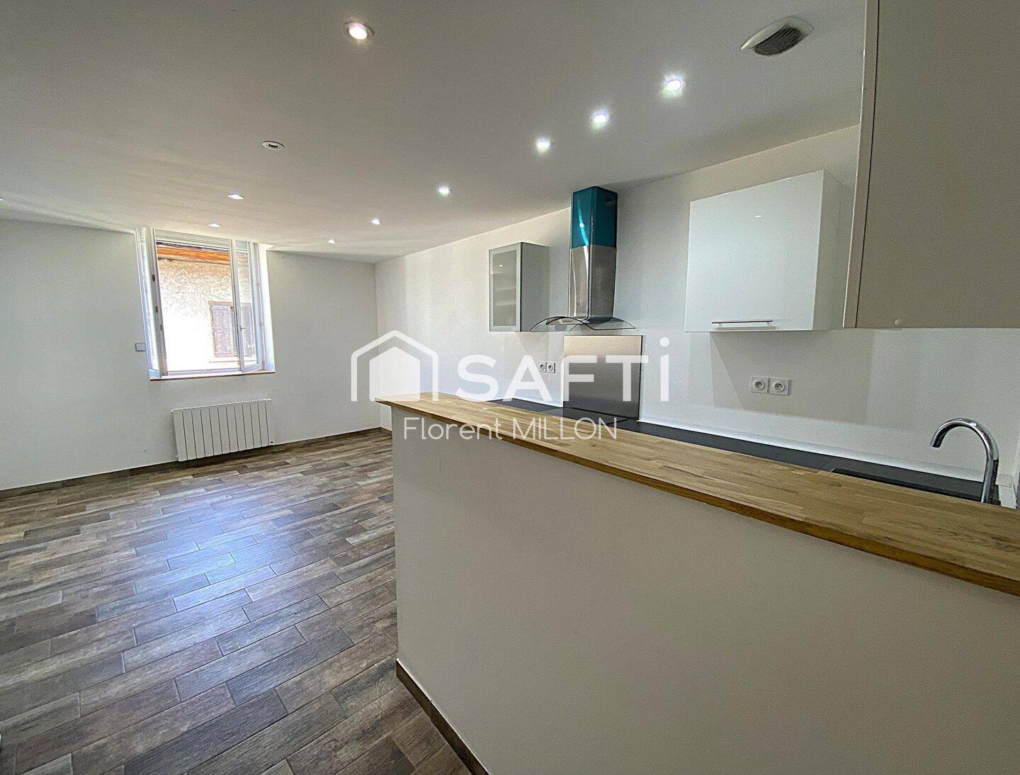 Appartement 4 pièces 66 m² · à Saint-Étienne-de-Saint-Geoirs · 66 m² · 138 000 €