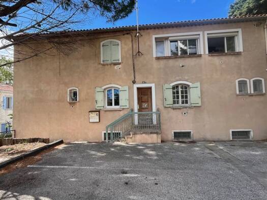 Immeuble à vendre 249 000 € 119,1 m² Port-de-Bouc 13110