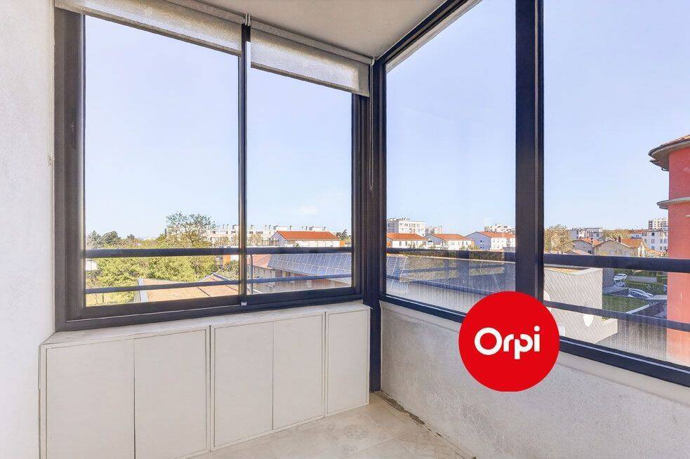 Appartement 3 pièces 71 m² · à Saint-Priest · 70,8 m² · 199 000 €