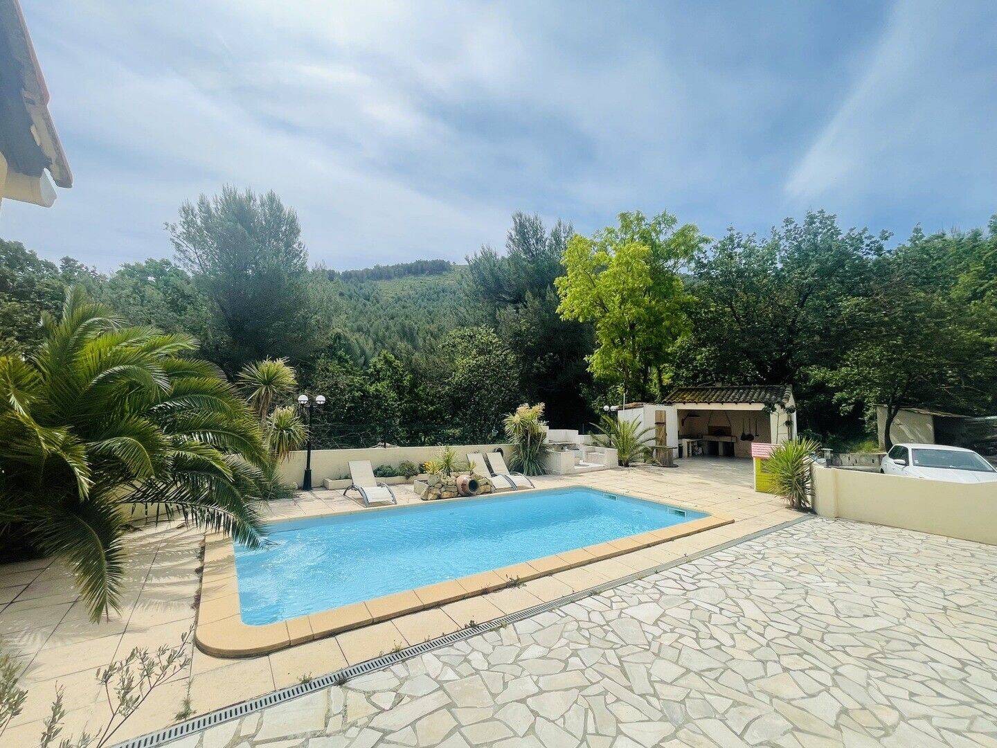 Maison 4 pièces 95 m² · à Aubagne · 95 m² · 529 000 €