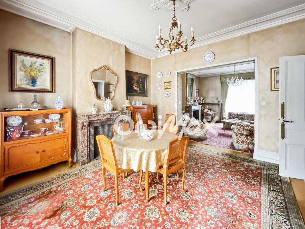 Maison 4 pièces 200 m² · à Boulogne-sur-Mer · 200 m² · 155 000 €