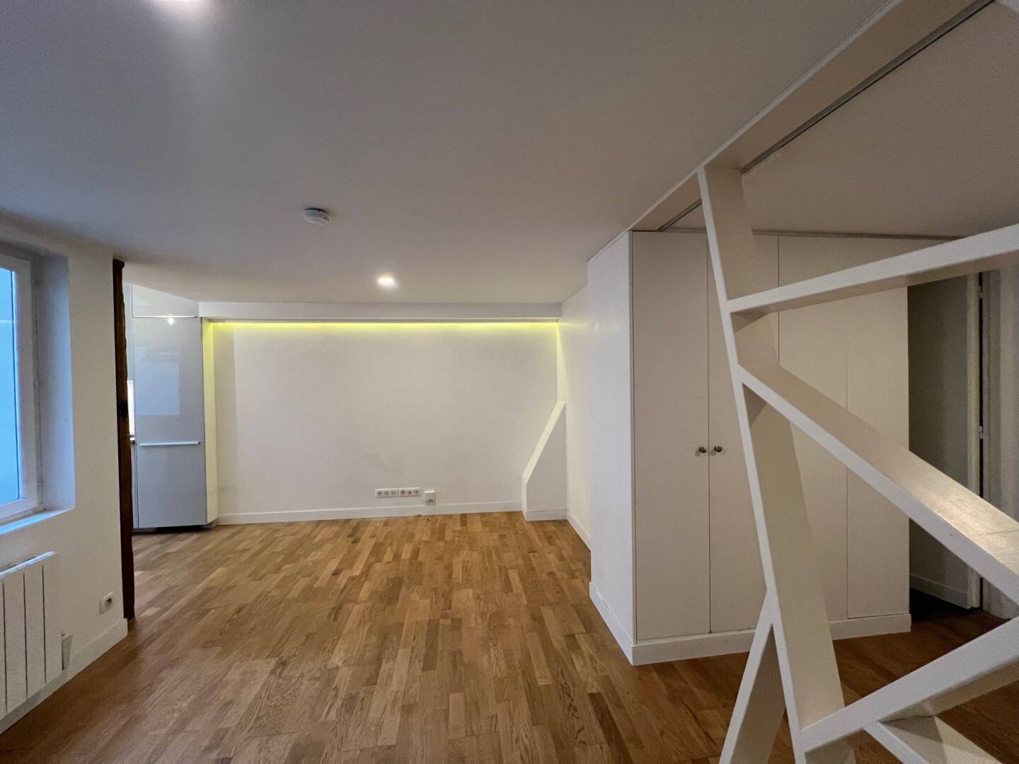 Appartement 1 pièce 34 m² · à Paris 9ème Arrondissement · 34,4 m² · 1 485 €/mois
