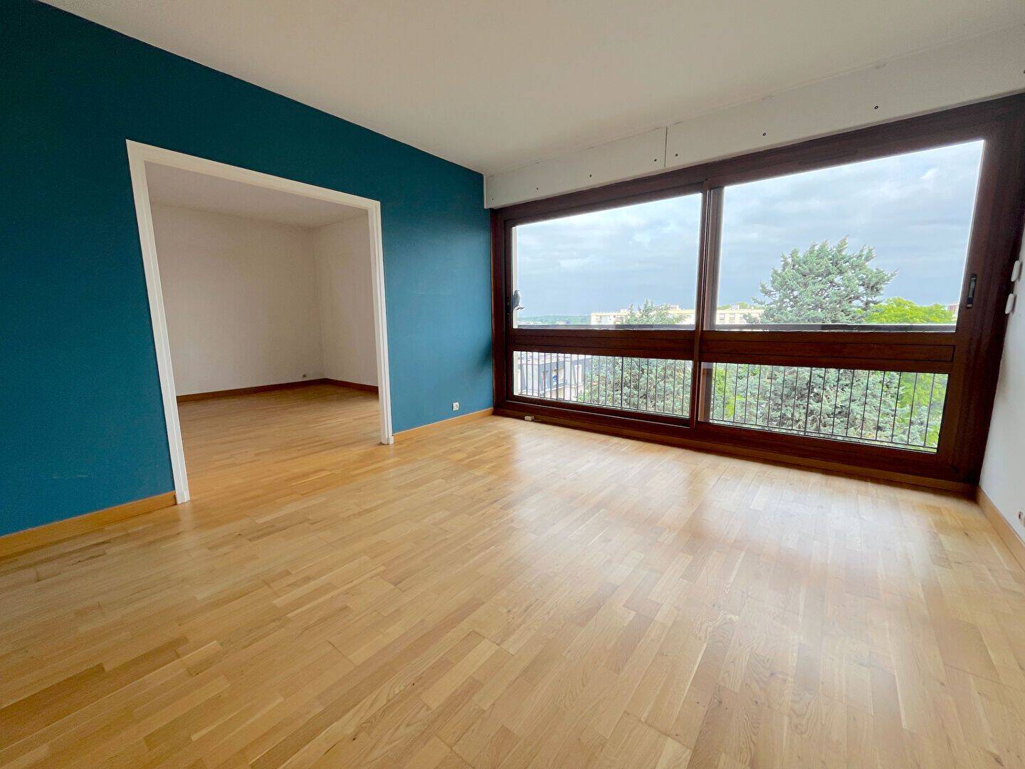 Appartement 4 pièces 75 m² · à Ris-Orangis · 75 m² · 148 000 €