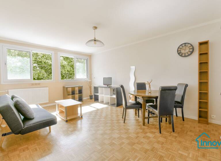 Appartement à vendre 278 000 € 3 pièces 2<br/>chambres 63,2 m²<br/>superficie 4/7<br/>étage Bruyères-Acacias-Fonceaux Sèvres 92310