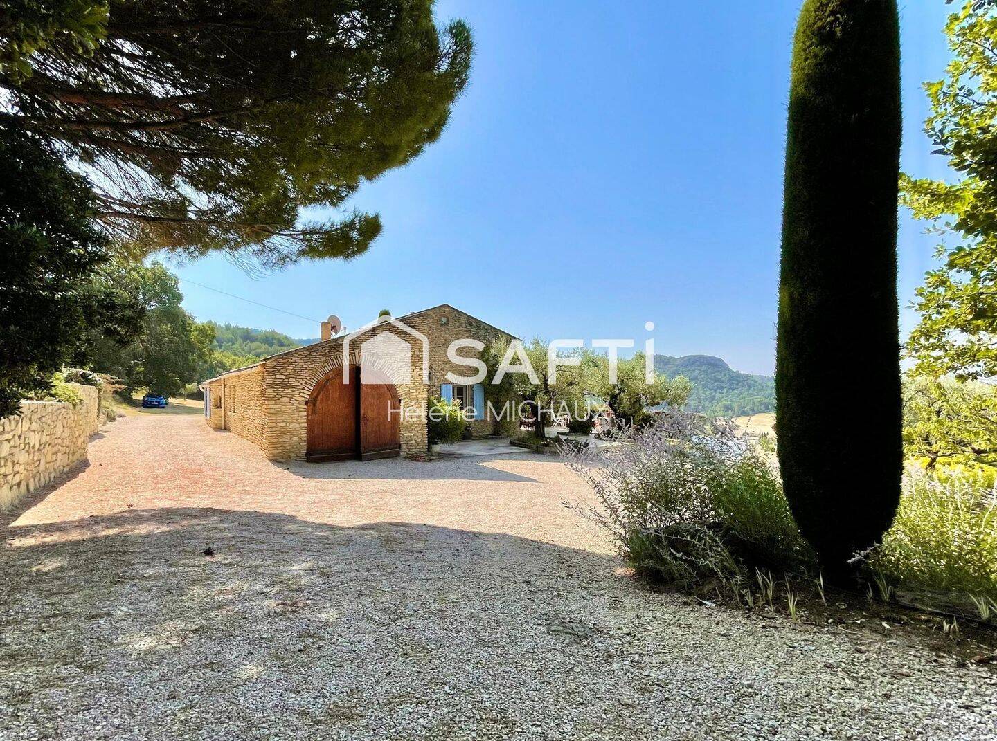 Maison 6 pièces 145 m² · à Le Barroux · 145 m² · 995 000 €