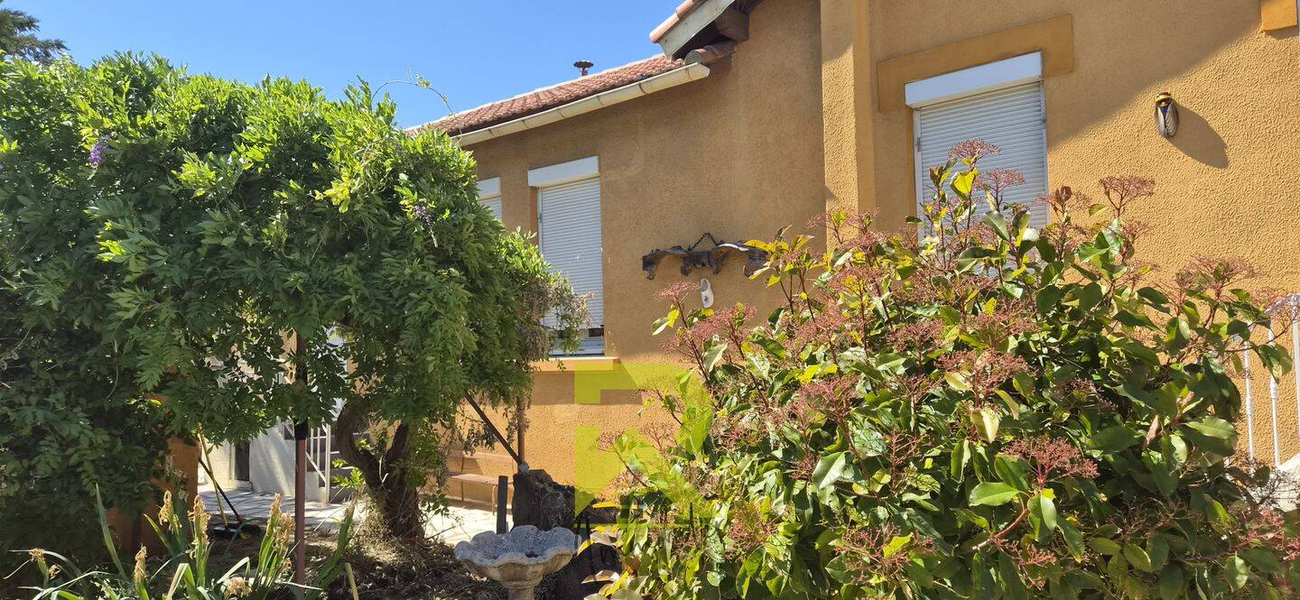 Maison 6 pièces 100 m² · à Capendu · 100 m² · 155 000 €