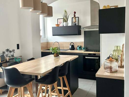 Maison à vendre 215 000 € 5 pièces 3 chambres 92 m² 122 m² de terrain Sainte Savine Centre Sainte-Savine 10300