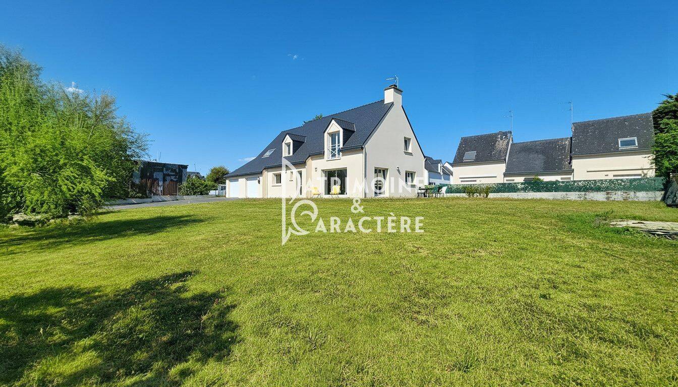 Maison 6 pièces 145 m² · à Sarzeau · 145 m² · 551 200 €