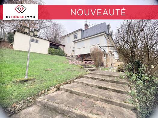 Maison à vendre 445 000 € 8 pièces 4 chambres 187 m² 1 135 m² de terrain Vaux-sur-Seine 78740