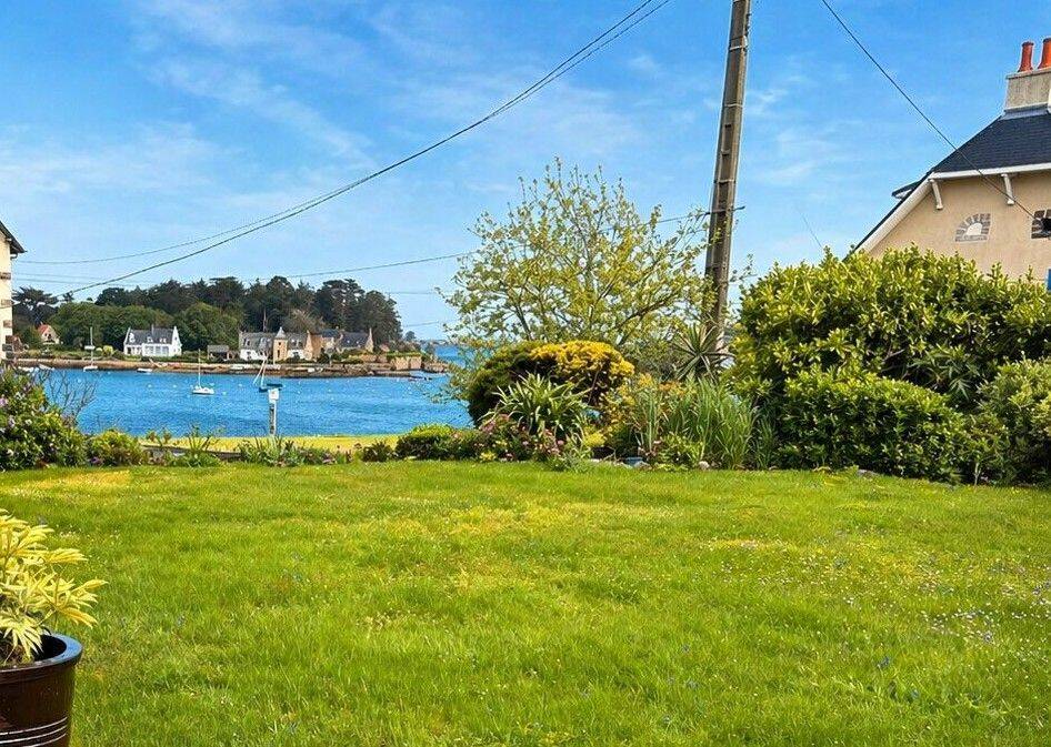 Maison 6 pièces 151 m² · à Perros-Guirec · 151 m² · 988 800 €