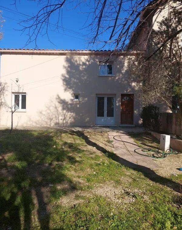 Maison 3 pièces 55 m² · à Marseille 15ème Arrondissement · 55 m² · 1 100 €