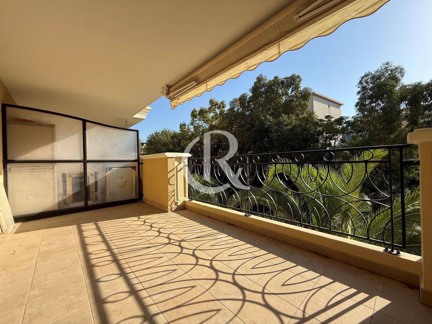 Appartement 3 pièces 67 m² · à Hyères · 66,6 m² · 367 500 €