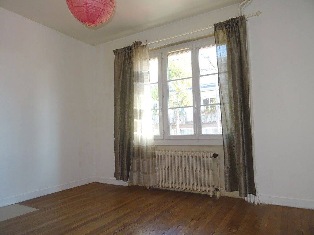 Appartement 3 pièces 60 m² · à Orléans · 60 m² · 608 €
