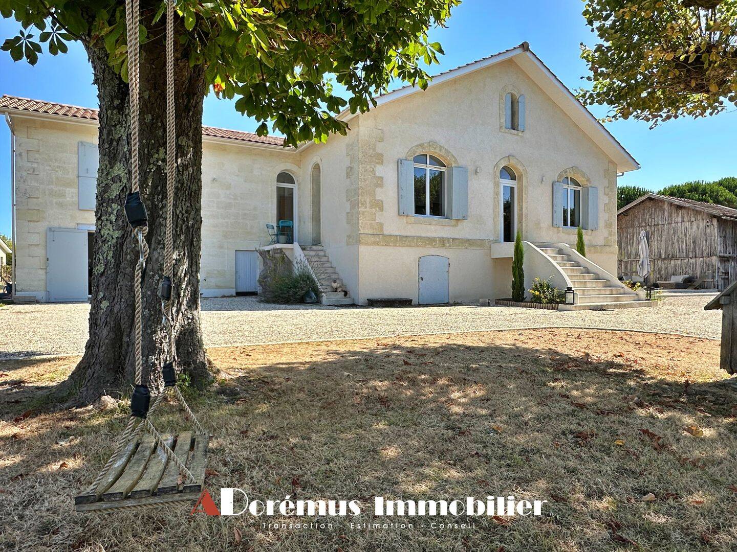 Maison 4 pièces 165 m² · à Carignan-de-Bordeaux · 165 m² · 749 500 €