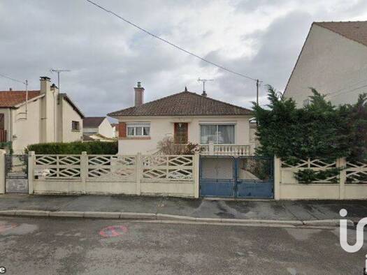 Maison à vendre 360 000 € 3 pièces 1 chambre 61 m² 784 m² de terrain Agriculture Sud Bezons 95870