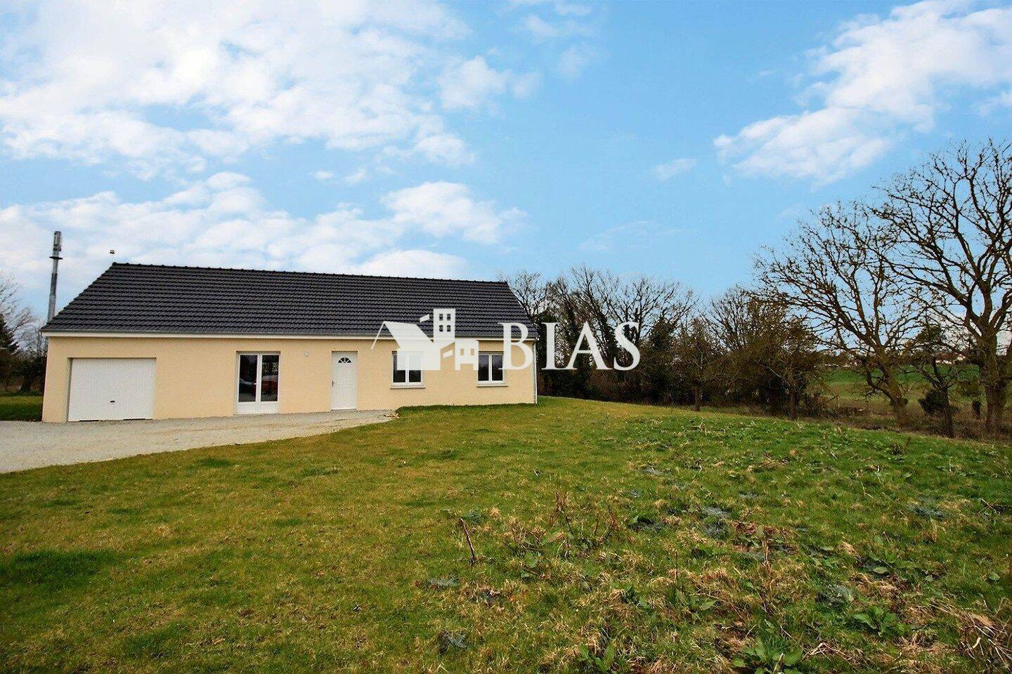 Maison 4 pièces 95 m² · à Mesnil-en-Ouche · 95 m² · 199 990 €